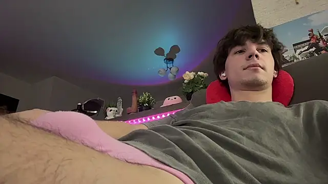 Jeremy1Scott online show from 26, 2, 2026