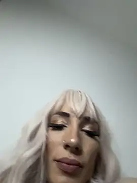 xo milarose online show from 14, 11, 2025