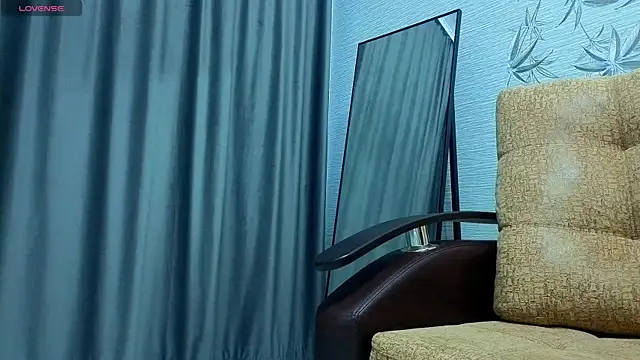 MissPompadure online show from 21, 12, 2025