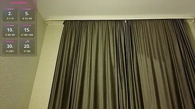 MissPompadure online show from 5, 2, 2026