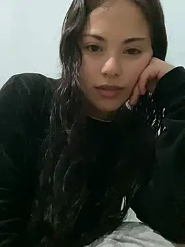 Snapshot of sashazepol chatting on 10, 7, 2026 sashazepol online show from 10, 7, 2026