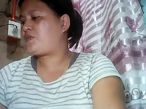 kissableapple36 online show from 29, 11, 2025