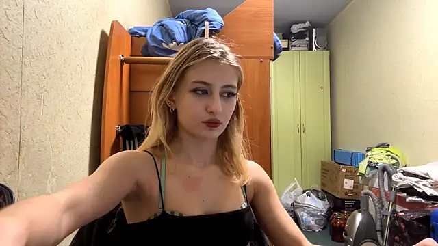 Snapshot of AmeliLia chatting on 14, 1, 2026 AmeliLia online show from 14, 1, 2026