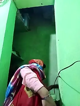 Karishma cute online show from 27, 11, 2025