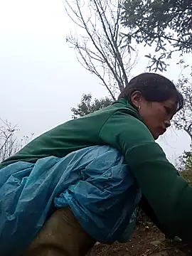 siusiu-00 online show from 2, 11, 2025