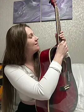 Amy  Leee  online show from 2, 3, 2026