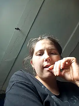Snapshot of meowkate437 chatting on 14, 10, 2025 meowkate437 online show from 14, 10, 2025