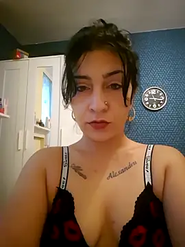 Snapshot of Evabruneta24 chatting on 14, 10, 2025 Evabruneta24 online show from 14, 10, 2025