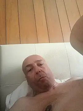 Snapshot of Cucco25 chatting on 24, 6, 2026 Cucco25 online show from 24, 6, 2026