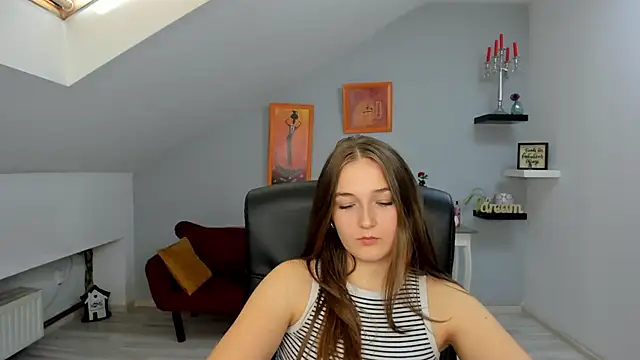 AnneWilsonn online show from 21, 10, 2025