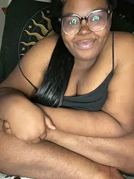 Snapshot of TheChubbySiren chatting on 3, 5, 2026 TheChubbySiren online show from 3, 5, 2026
