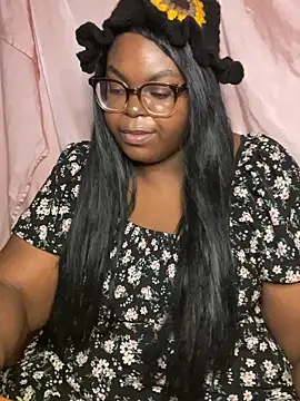 Snapshot of TheChubbySiren chatting on 15, 5, 2026 TheChubbySiren online show from 15, 5, 2026