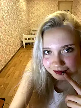 Snapshot of Regina_Patty chatting on 20, 10, 2025 Regina Patty online show from 20, 10, 2025