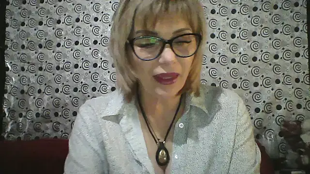 Snapshot of Lia_Ray chatting on 26, 10, 2025 Lia Ray online show from 26, 10, 2025