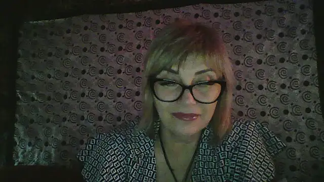 Snapshot of Lia_Ray chatting on 11, 11, 2025 Lia Ray online show from 11, 11, 2025