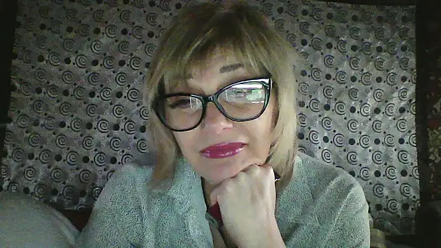 Snapshot of Lia_Ray chatting on 25, 11, 2025 Lia Ray online show from 25, 11, 2025