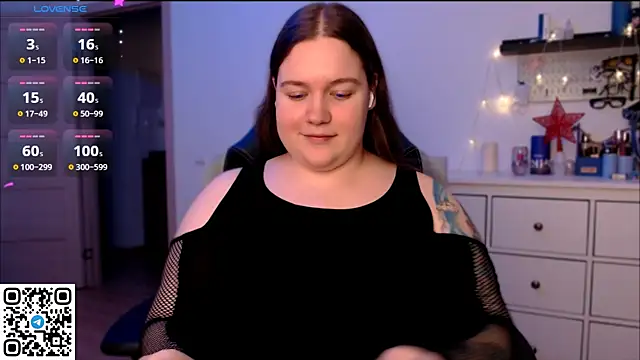 SummerTina online show from 8, 12, 2024