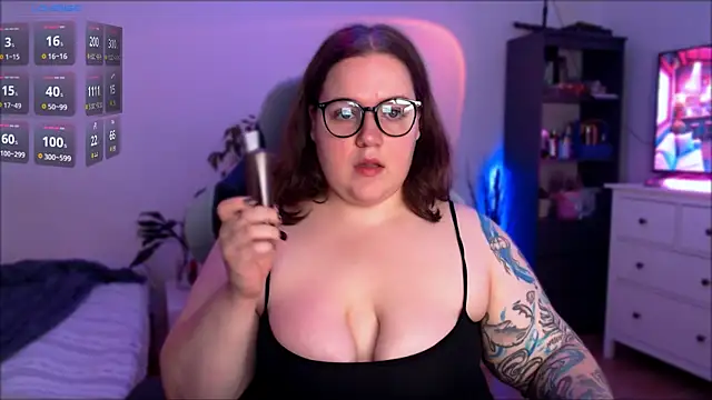 SummerTina online show from 30, 9, 2025