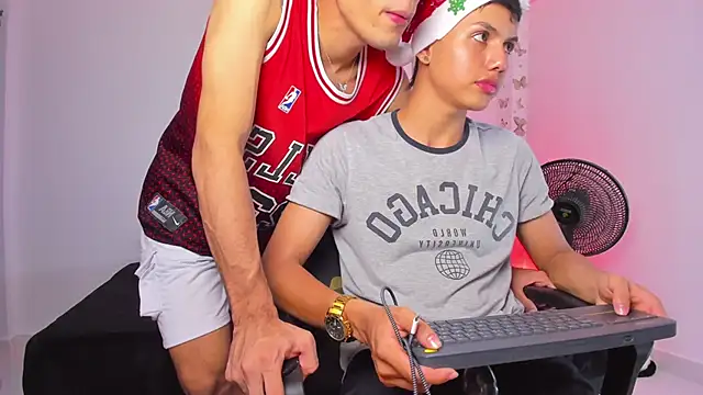 Axel Cody  online show from 3, 12, 2025