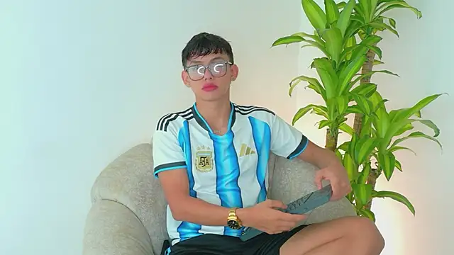 Axel Cody  online show from 2, 5, 2026