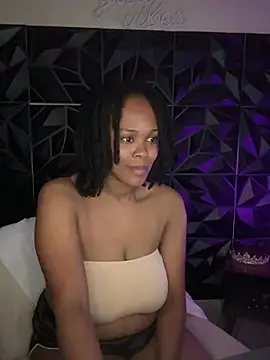 Snapshot of Icandysweet chatting on 2, 8, 2026 Icandysweet online show from 2, 8, 2026