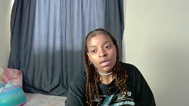 fifiqueen25 online show from 20, 3, 2026