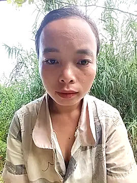 Snapshot of Nguyet2k4 chatting on 19, 10, 2025 Nguyet2k4 online show from 19, 10, 2025