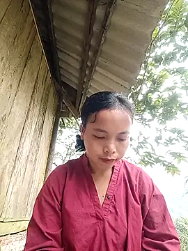 Snapshot of Nguyet2k4 chatting on 22, 11, 2025 Nguyet2k4 online show from 22, 11, 2025