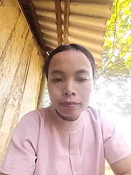 Snapshot of Nguyet2k4 chatting on 30, 11, 2025 Nguyet2k4 online show from 30, 11, 2025