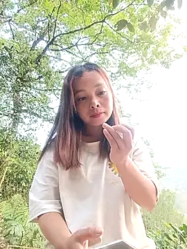 Nguyet2k4 online show from 11, 4, 2026