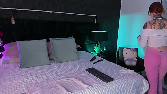 mariianna lopez  online show from 6, 3, 2025