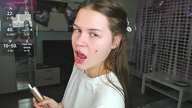 HeatherNextDoor online show from 10, 2, 2026