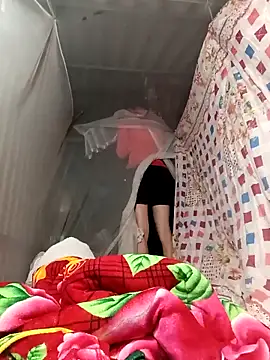 Snapshot of -Kem-01 chatting on 5, 11, 2025 -Kem-01 online show from 5, 11, 2025