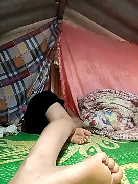 Snapshot of -Kem-01 chatting on 10, 11, 2025 -Kem-01 online show from 10, 11, 2025