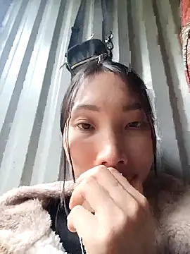 Snapshot of -Kem-01 chatting on 21, 11, 2025 -Kem-01 online show from 21, 11, 2025