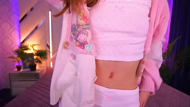 CuteeFoxy online show from 1, 12, 2025