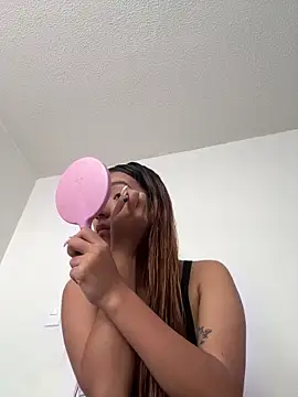 kittyrush  online show from 17, 12, 2025