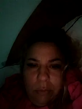 Snapshot of BelleInna chatting on 25, 4, 2026 BelleInna online show from 25, 4, 2026