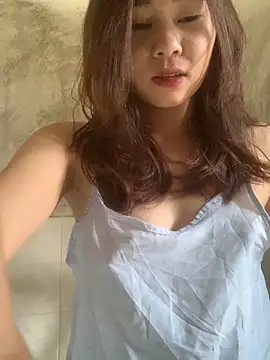 Snapshot of Yanmei_19 chatting on 18, 10, 2025 Yanmei 19 online show from 18, 10, 2025
