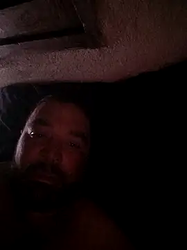 Snapshot of Motoboy100 chatting on 26, 11, 2025 Motoboy100 online show from 26, 11, 2025