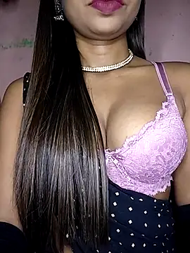 Strip Hotty242 online show from 24, 10, 2025