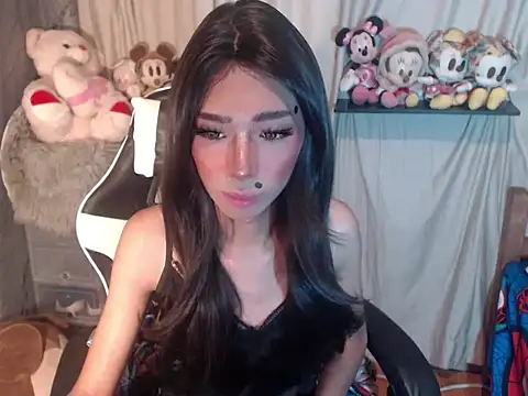 Snapshot of Yourasianbabyemma chatting on 25, 10, 2025 Yourasianbabyemma online show from 25, 10, 2025