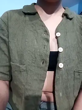 Snapshot of strip_queennn chatting on 18, 11, 2025 strip queennn online show from 18, 11, 2025