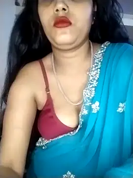 Snapshot of strip_queennn chatting on 19, 2, 2026 strip queennn online show from 19, 2, 2026