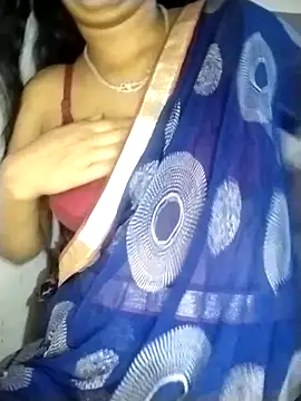 Snapshot of strip_queennn chatting on 21, 2, 2026 strip queennn online show from 21, 2, 2026