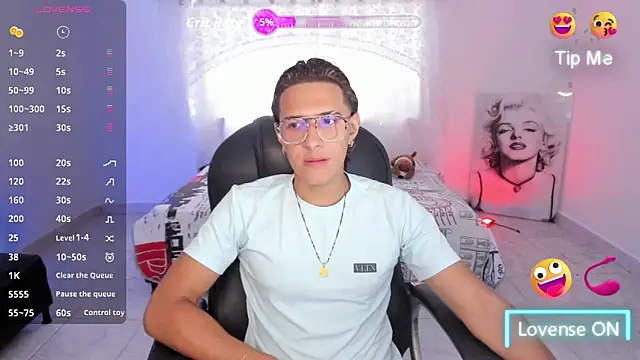 Hayden Boy  online show from 29, 11, 2025