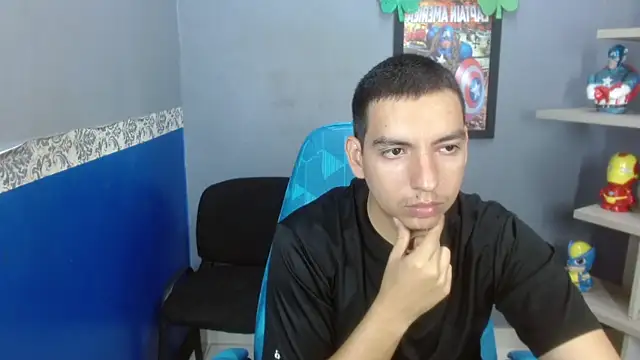 Axel Stones  online show from 3, 11, 2025