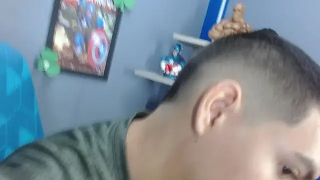 Axel Stones  online show from 5, 11, 2025