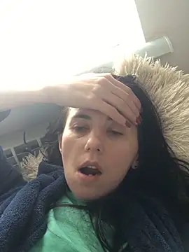 oliviya mur online show from 28, 10, 2025