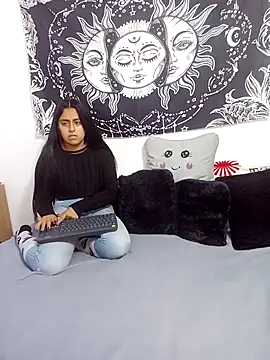 abby n emily online show from 7, 11, 2025